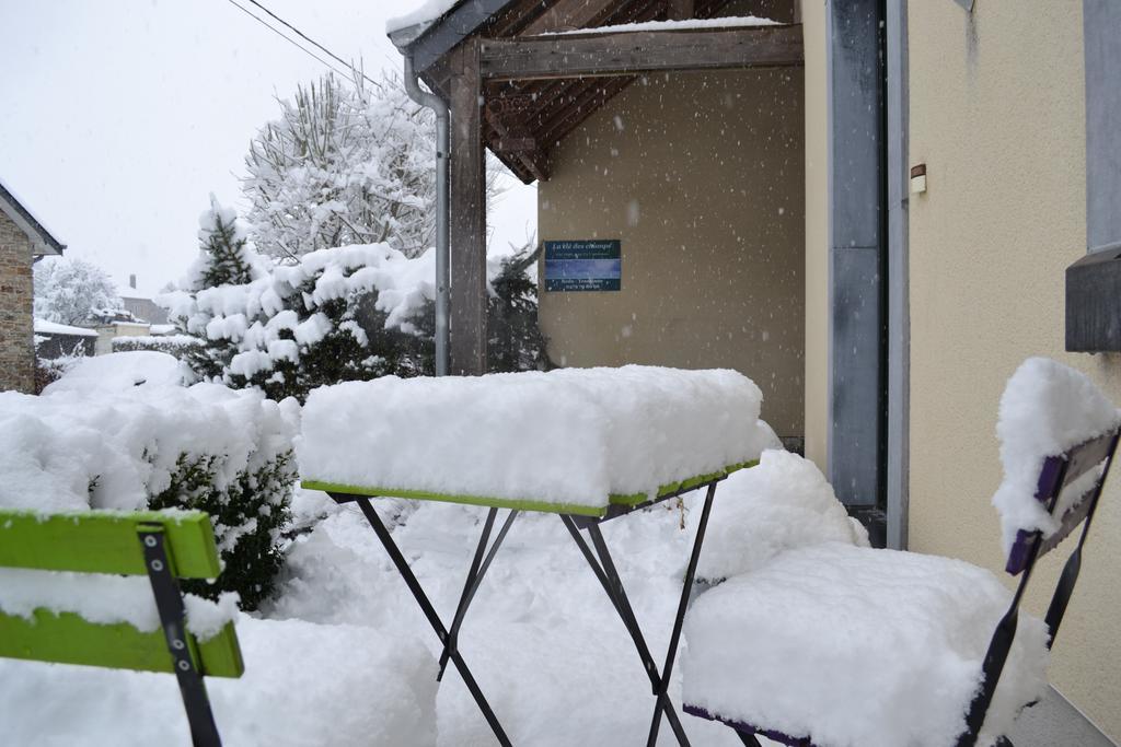 Gite La Clef Des Champs Libin Exterior photo